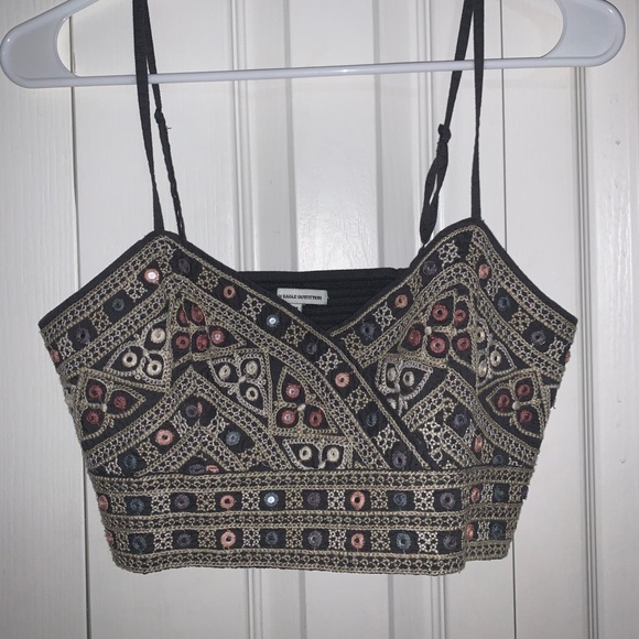 American Eagle Outfitters Tops - American Eagle detailed cropped top